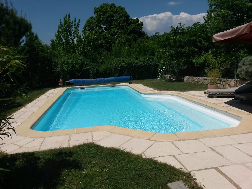 Apartment La Paillote *